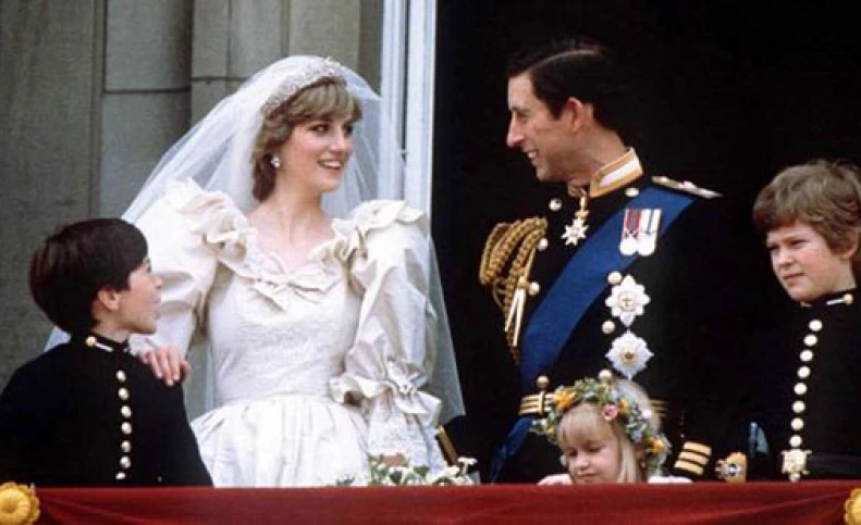 حراج کیک عروسی پرنسس دایانا پس از ۴۰ سال!