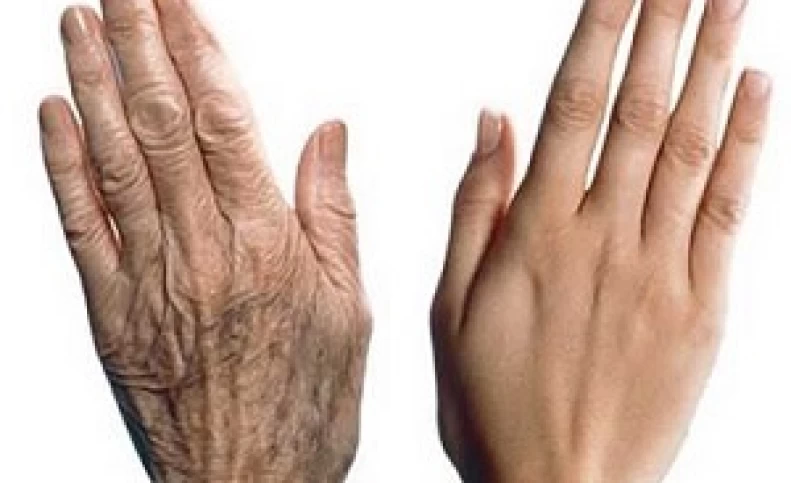 رازهای خانم هایی که دستان جوانی دارند