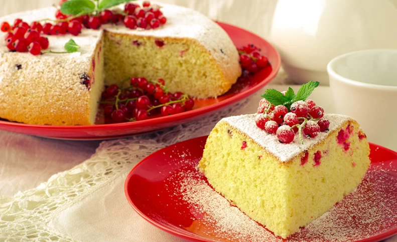 طرز تهیه کیک اسفنجی؛ نکات کلیدی برای پخت کیک اسفنجی عالی