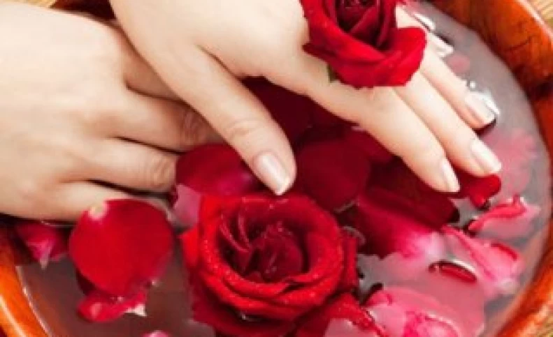 فواید گل رزبرای پوست و زیبایی
