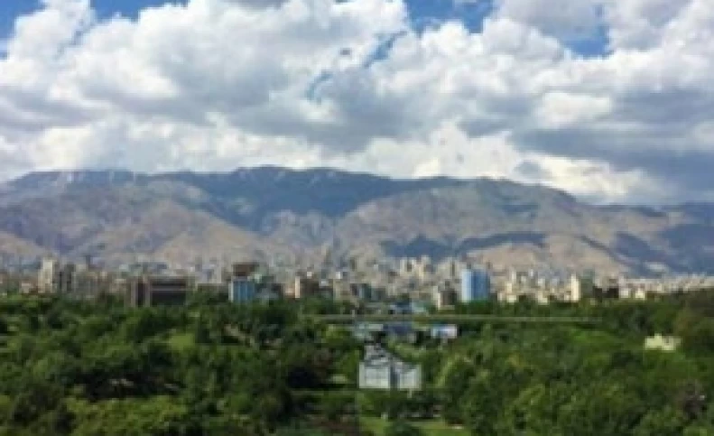 هوای تهران برای گروه های حساس ناسالم است