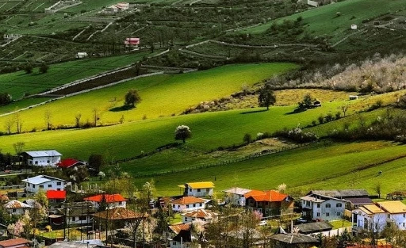 جاهای خوش آب و هوای نزدیک تهران