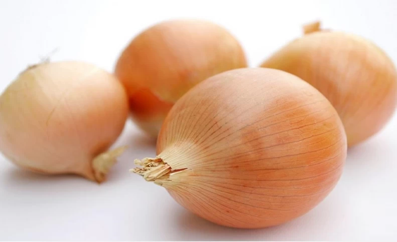 چه کسانی نباید پیاز بخورند؟