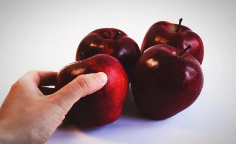 برای لاغری، سیب رو شب بخورم یا روز؟
