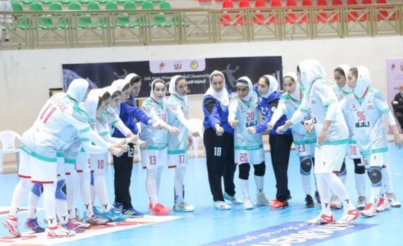 جدال دختران هندبال ایران برای برنز آسیا مقابل قزاقستان