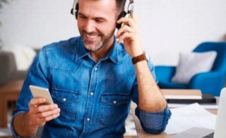 موسیقی پیشنهادی برای افزایش خلاقیت در کار