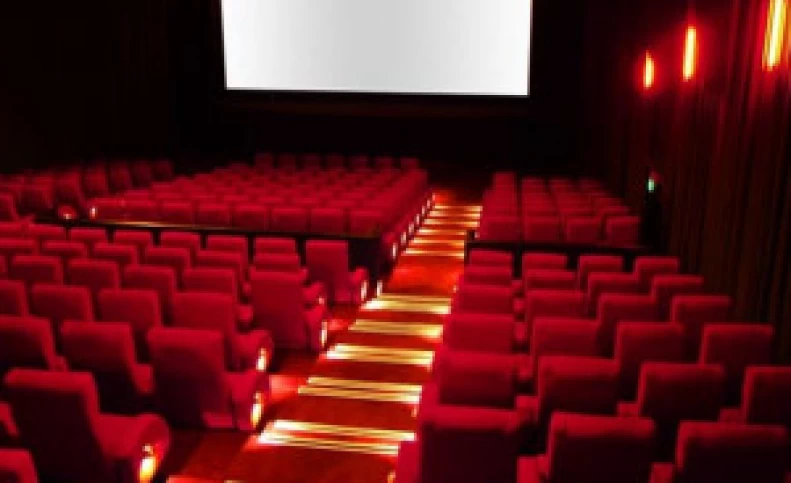 سینماها 13 و 15 مهر تعطیل هستند