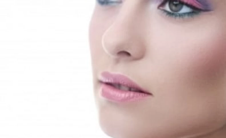 آرایش چشم با پلک پف دار