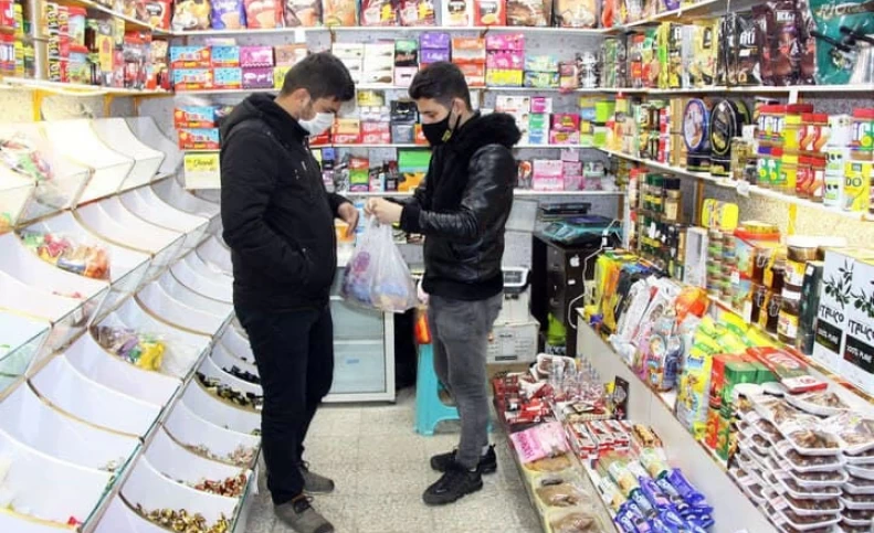 فعالیت مشاغل از اول آبان؛ مشروط به دریافت دز اول واکسن کرونا