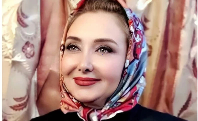 لباس جذب کتایون ریاحی در این سن و سال ! + عکس جنجالی پر آرایش