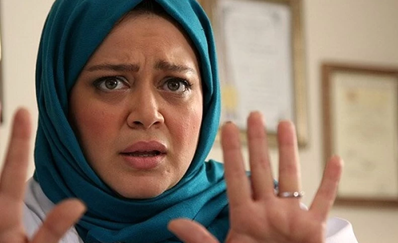 عذرخواهی جامعه «بی دست و پاها» از بهاره رهنما