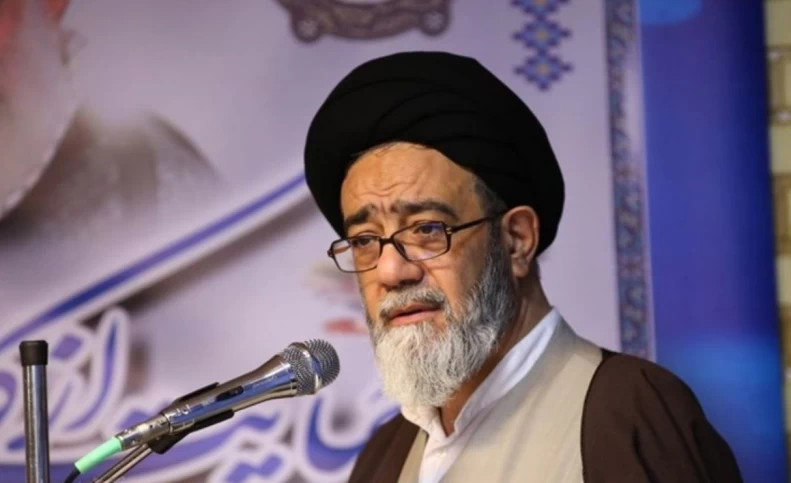 (تصویر) امام جمعه معروف در سینما