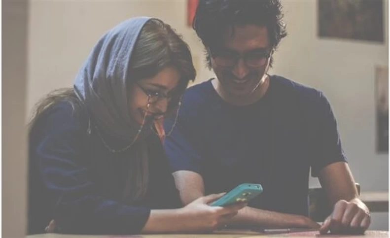 شبکه اجتماعی پونیشیر آغاز به کار کرد