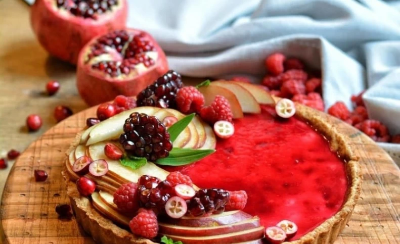 طرز تهیه تارت انار ویژه شب یلدا + کرم پاتیسر و کرم انار