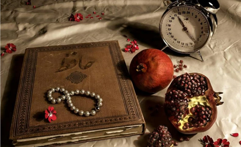 آداب صحیح گرفتن فال حافظ و چگونگی تفسیر آن