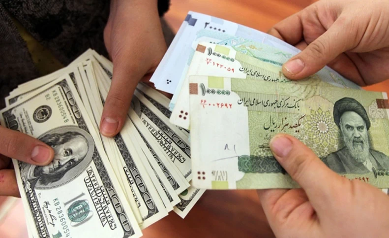 تاکید نماینده مجلس بر حذف ارز ۴۲۰۰ تومانی