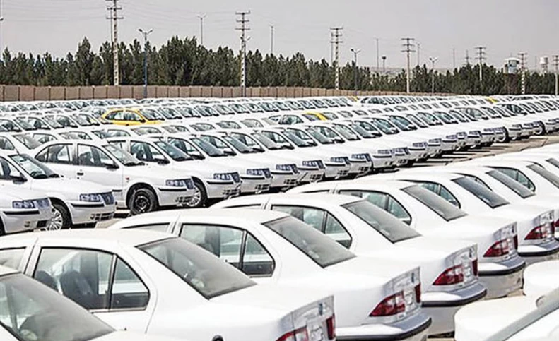 خودروسازان در آبان ماه چه تعداد خودرو فروختند و چه تعداد ناقص ماند؟