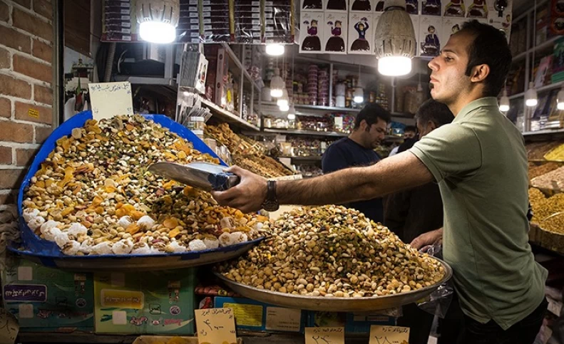 چرا آجیل شب چله گران است؟