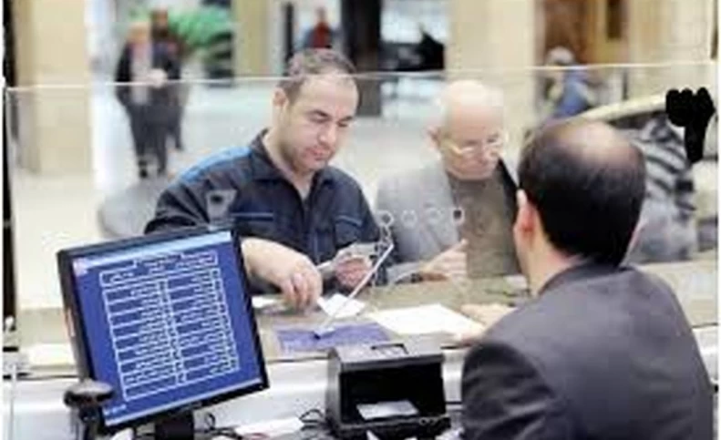 خبر مهم وزیر اقتصاد درباره سود بانکی