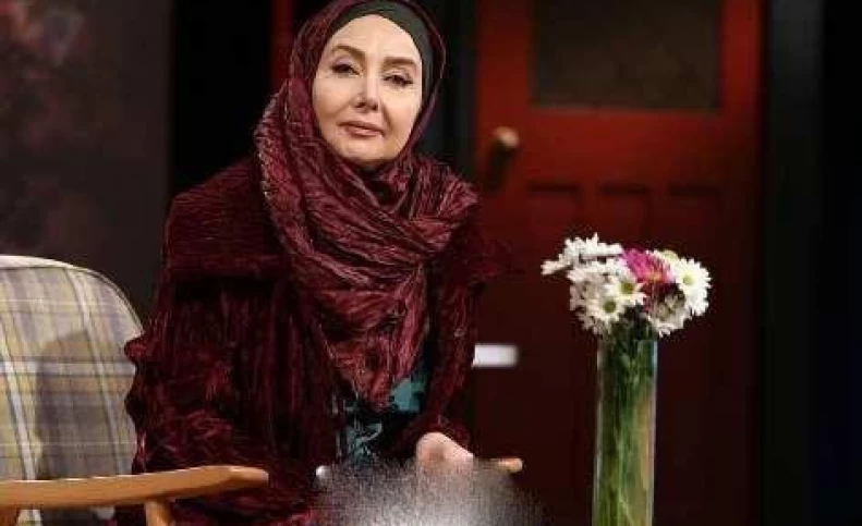کتایون ریاحی: دوست دارم برای مردم کار کنم اما ...