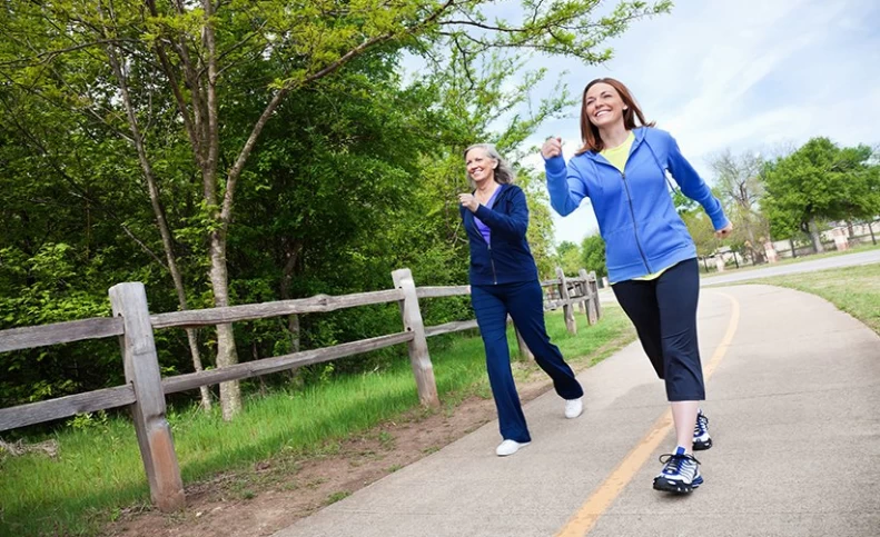 پژوهش‌ها: 5 هزار قدم پیاده‌روی در روز باعث طول عمر انسان می‌شود