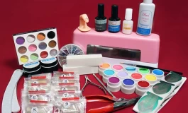 چرا کاشت ناخن بهترین گزینه برای شغل دوم است؟