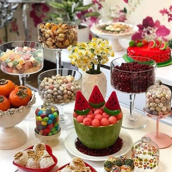 تزیین میز شب یلدا تزیین میز شب یلدا ساده و شیک جدیدترین تزیینات شب یلدا تزیین سفره یلدا با برگ پاییزی تزیین شب یلدا سنتی تزیین شب یلدا برای عروس تزیین سفره شب یلدا لاکچری عروس سفره شب یلدا امسال تزیین سفره شب یلدا روی زمین jcddk ldc af dgnh