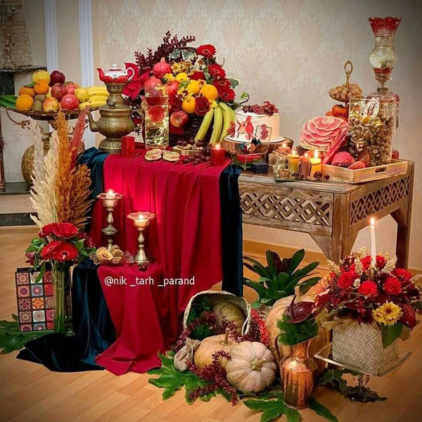 تزیین میز شب یلدا تزیین میز شب یلدا ساده و شیک جدیدترین تزیینات شب یلدا تزیین سفره یلدا با برگ پاییزی تزیین شب یلدا سنتی تزیین شب یلدا برای عروس تزیین سفره شب یلدا لاکچری عروس سفره شب یلدا امسال تزیین سفره شب یلدا روی زمین jcddk ldc af dgnh
